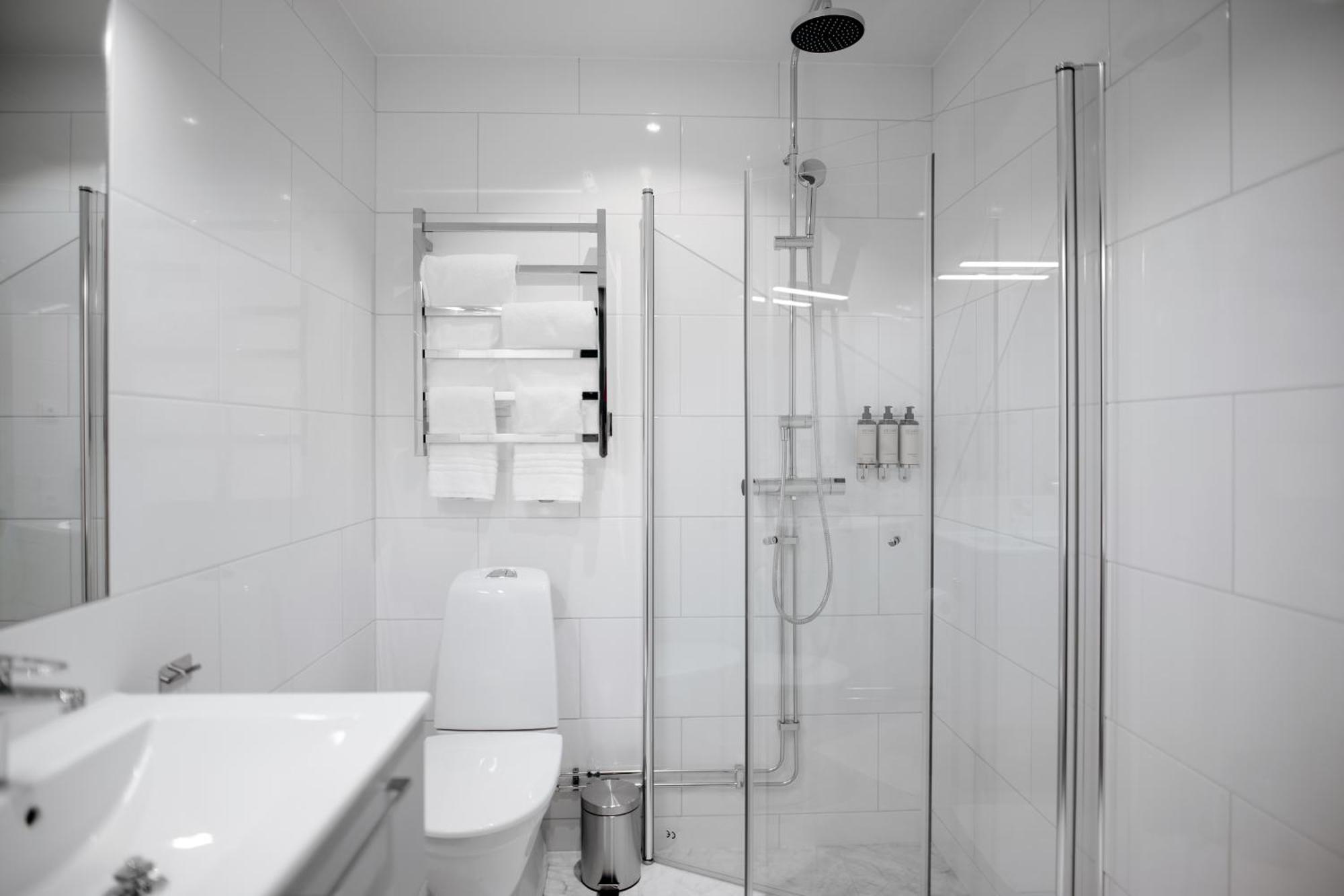 The Lab Hotel Солна Экстерьер фото