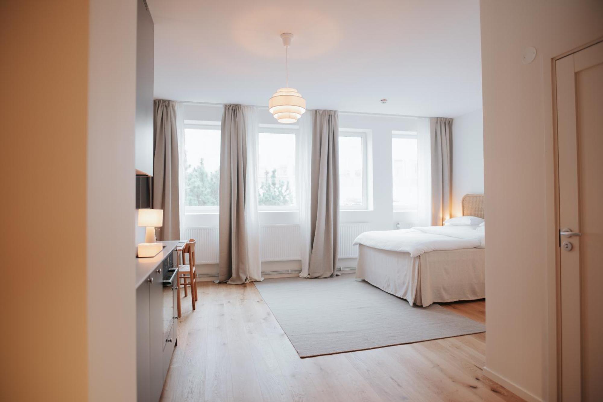 The Lab Hotel Солна Экстерьер фото